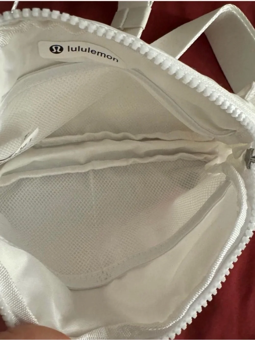 Lululemon belt bag size 2 L